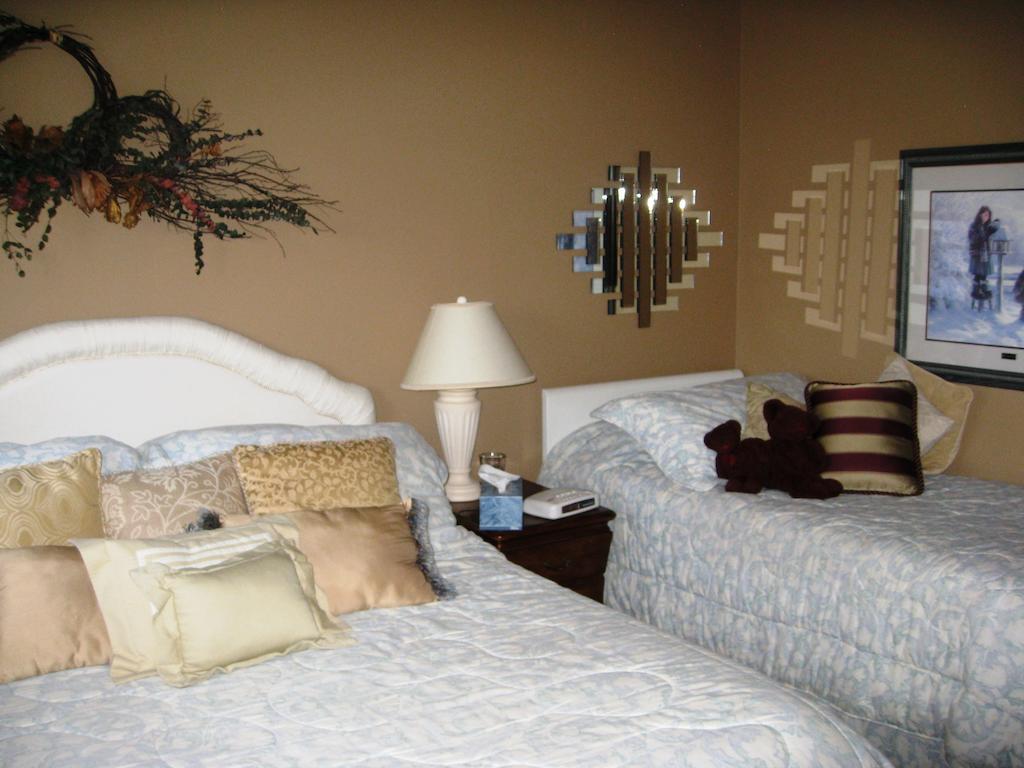 Mcdougall Lane Bed & Breakfast Drumheller Habitación foto