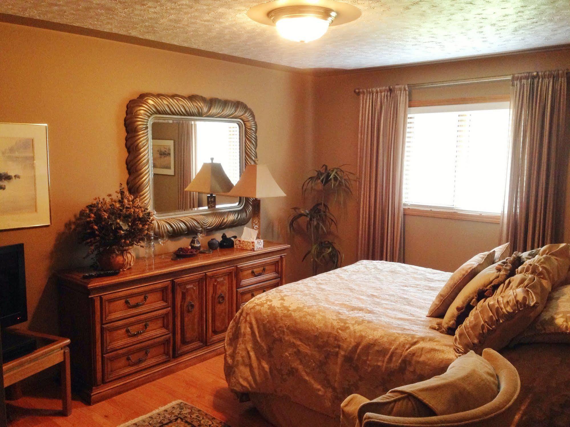 Mcdougall Lane Bed & Breakfast Drumheller Exterior foto